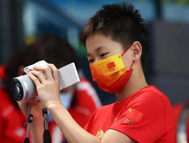 国产成人综合久久精品下载
